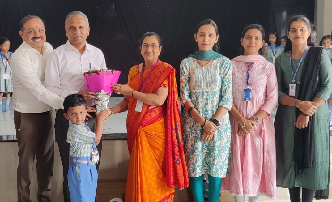 *प्रतिक जयंत भोईर मेमोरियल फाउंडेशनच्या पीजेबी नॅशनल पब्लिक स्कूलला आयपीएस अंकुश शिंदे यांची सदिच्छा भेट*