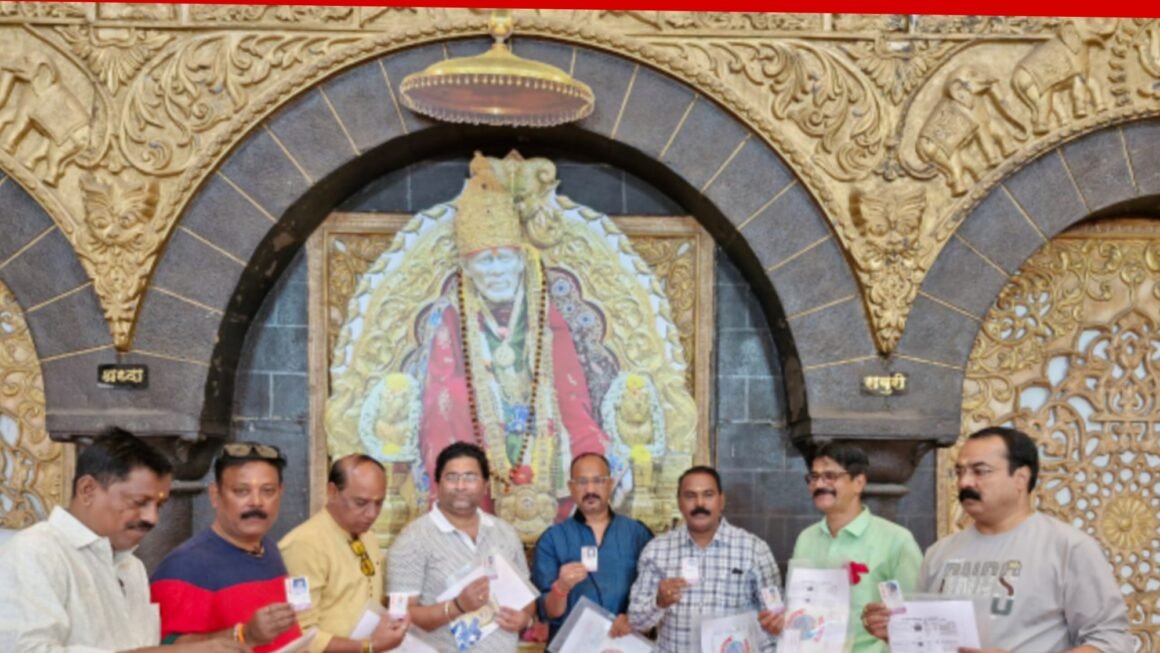 पनवेल तालुका पत्रकार विकास मंचाच्या ओळखपत्रांचे अनावरण