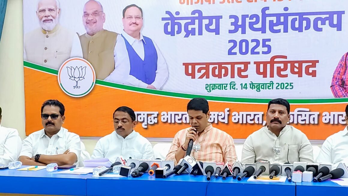 अर्थसंकल्पामुळे नागरिक होतील देश विकासाचे भागीदार – आमदार निरंजन डावखरे