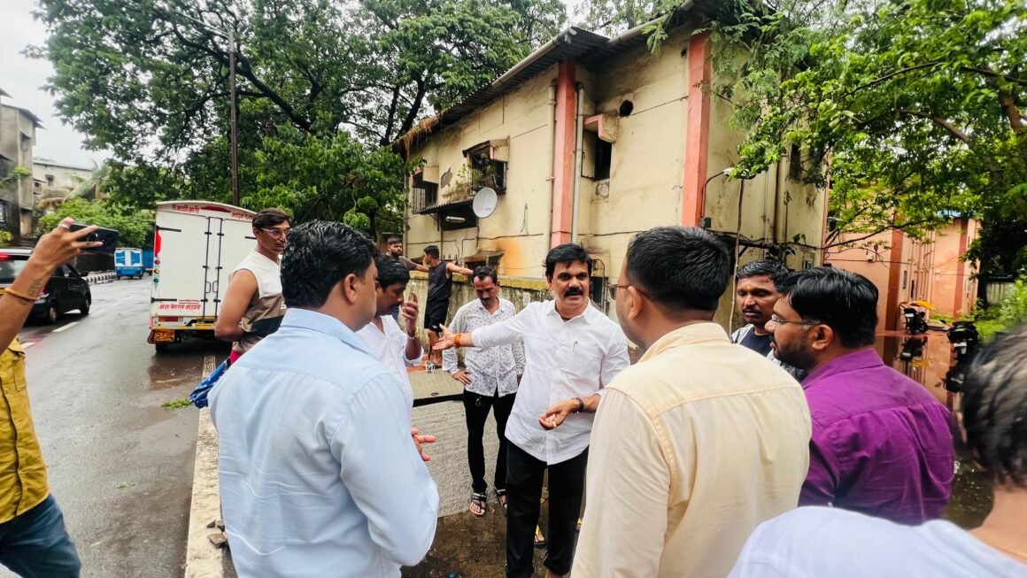 रखडलेल्या कामांमुळे अडचणींत वाढ, कळंबोली मधील स्थिती : कामे पूर्ण करण्याची रामदास शेवाळे यांची मागणी.