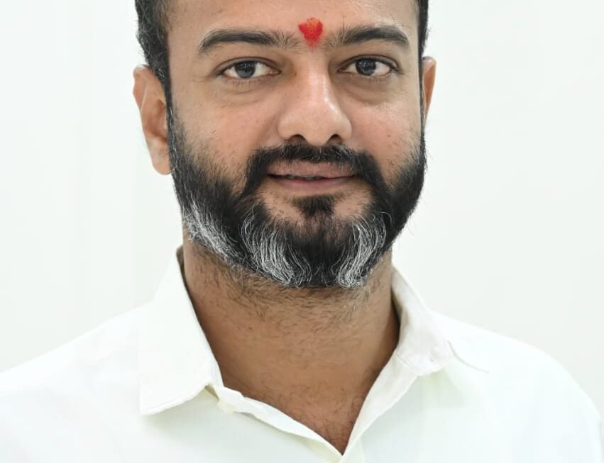 जनजागृतीचा अभाव असल्याचे सांगत संतोष काटे यांनी केली खंत व्यक्त.