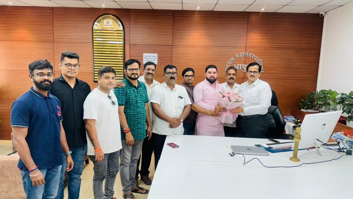 पनवेल महानगरपालिकेने अभय योजना लागू केल्याबद्दल शिवसेना (उद्धव बाळासाहेब ठाकरे) पक्षातर्फे मानण्यात आले आयुक्त मंगेश चितळे यांचे आभार