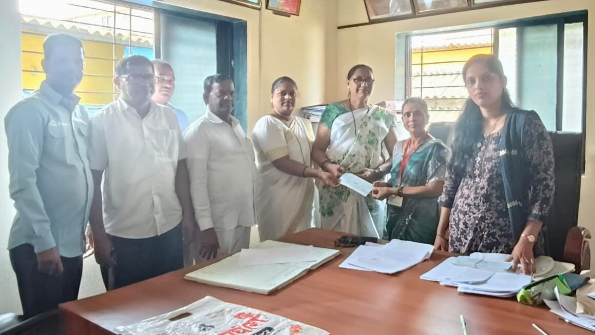 ग्रामस्थांच्या नुकसानीपोटी ११३ कुटुंबियांना करण्यात आले सिडको तर्फे धनादेशाचे वाटप