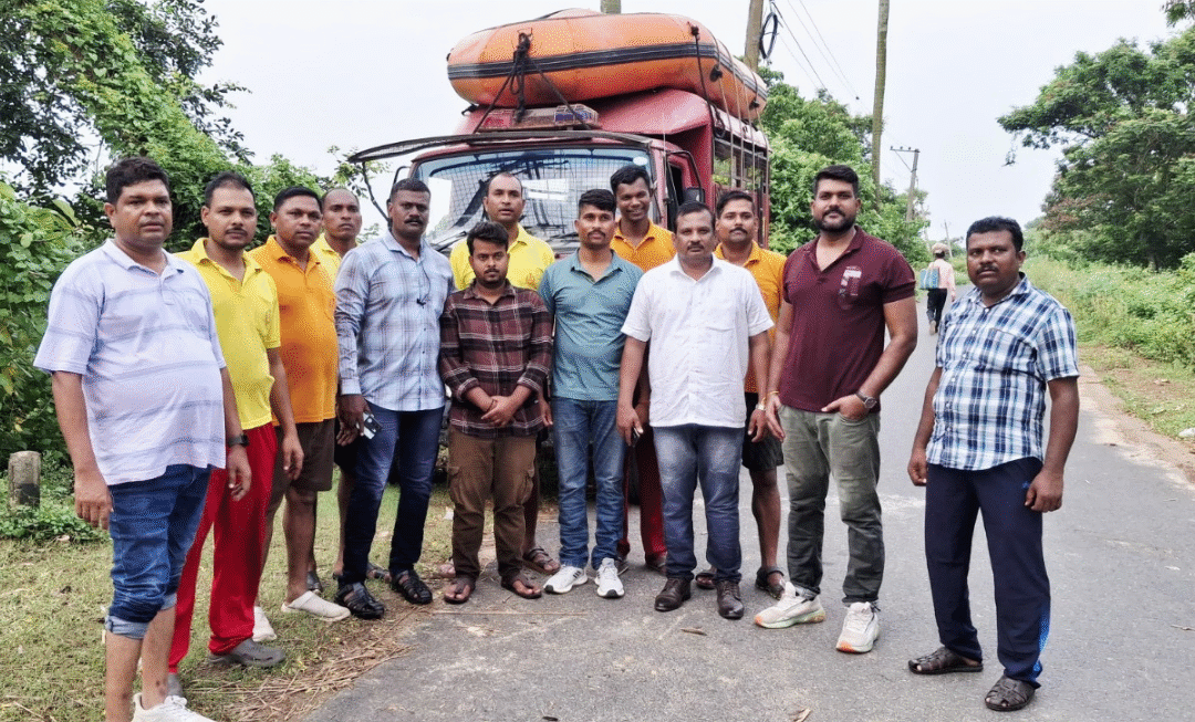 १२ लाख ५० हजार रुपये किमतीच्या मोबाईल चोरी प्रकरणी ३ जण अटकेत