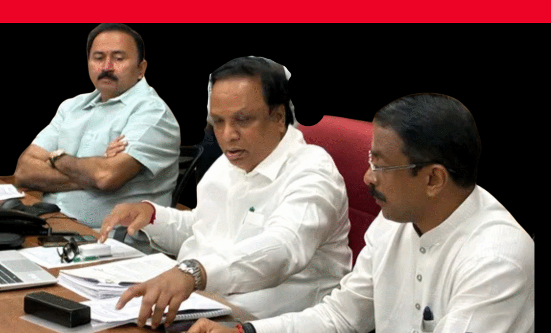 माथेरानसाठी नवा अध्याय? मुंबईत झाल्या उच्चस्तरीय चर्चा, रोपवे व रेल्वे प्रकल्पांचा घेतला आढावा