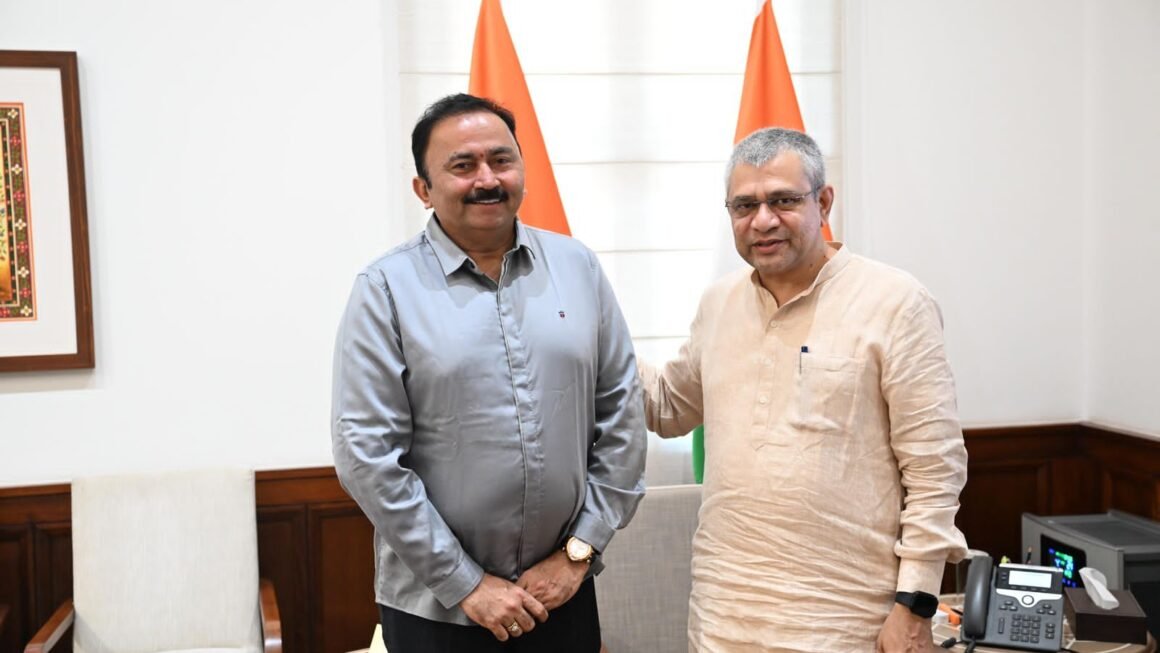 उरण-नेरूळ रेल्वे प्रकल्पाबाबत सकारात्मक चर्चा  लवकरच फेऱ्या वाढणार…