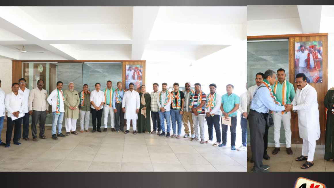 महेंद्रशेठ घरत यांच्या नेतृत्वाखाली उरण, माणगावच्या कार्यकर्त्यांचा कॉंग्रेसमध्ये पक्षप्रवेश!