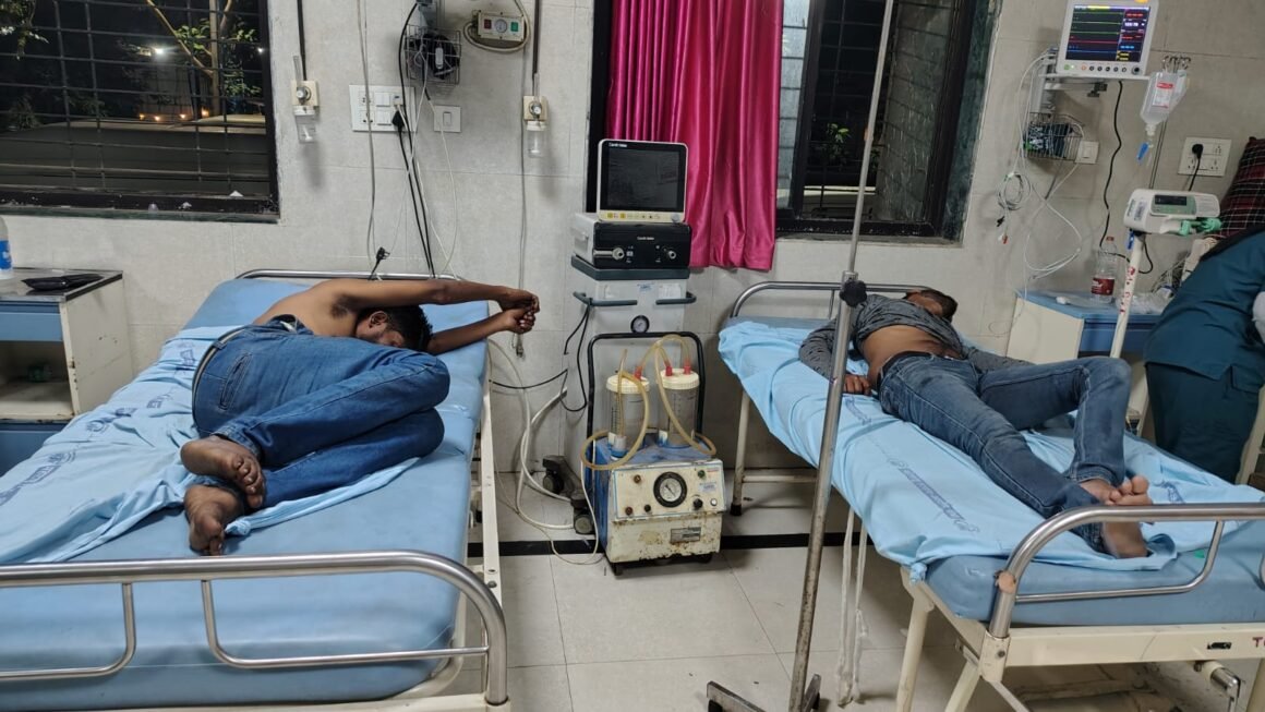 पनवेल वाहतूक पोलिसांच्या तत्परतेमुळे अपघातग्रस्तांना वेळेत उपचार