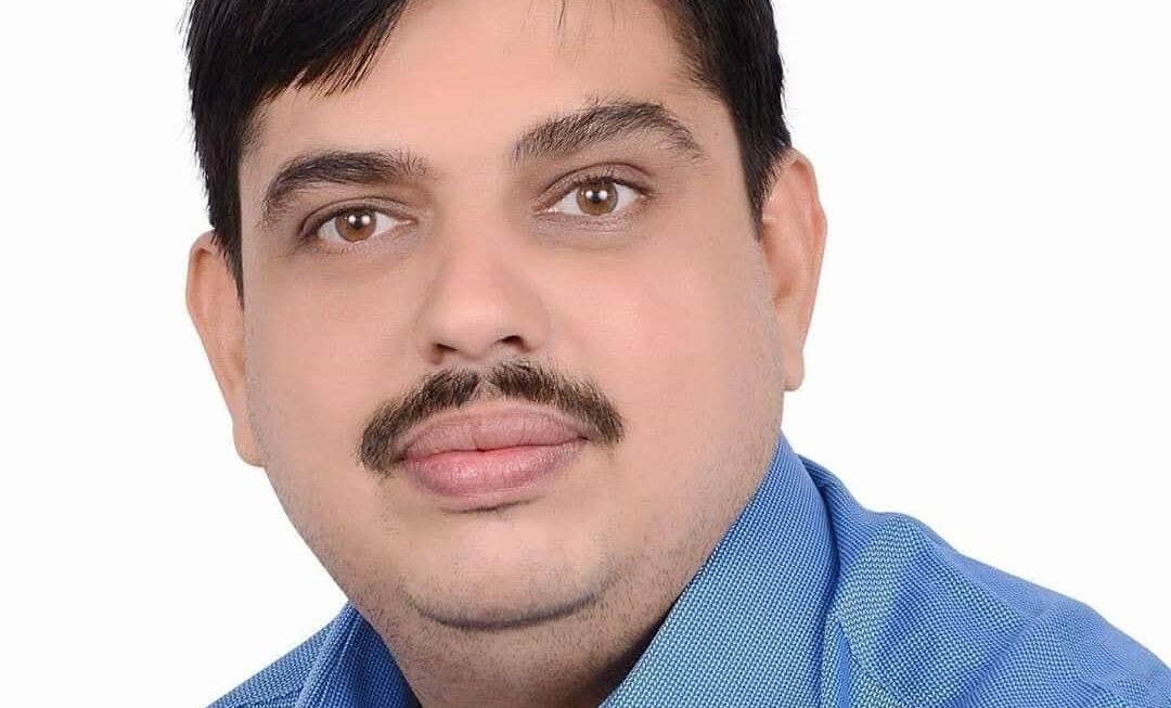 शिवसेना पनवेल उपमहानगर समन्वयक राहुल गोगटे यांच्या प्रयत्नाने वैद्यकिय मदत कक्षातून रुग्णास मिळाली बिलातून १ लाख रुपयांची सूट
