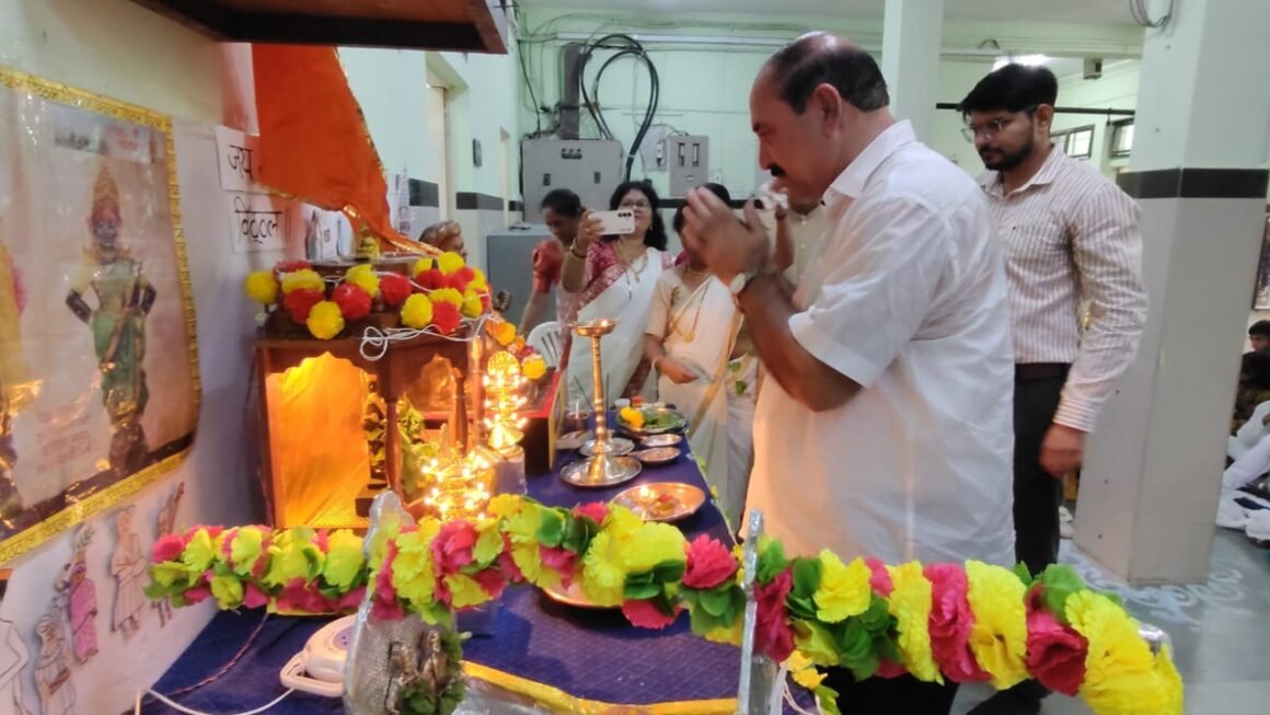 साई ट्रस्ट विद्यालयात रंगला भक्तीचा मळा