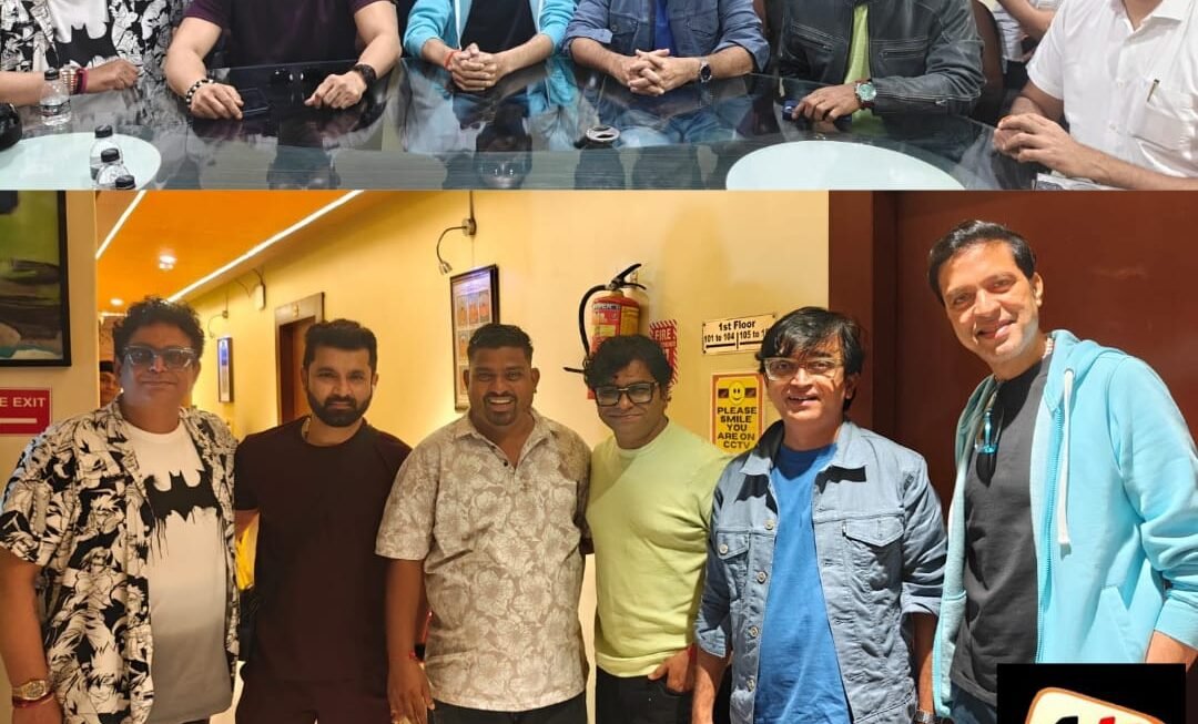 दिग्दर्शक विजू माने यांच्या वाढदिवसानिमित्त मैत्री दिनाचे औचित्य साधून पनवेलकरांना अनोखी भेट;
