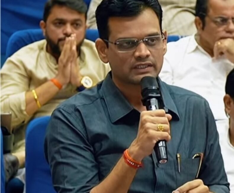 अमरधाम स्मशानभूमीच्या प्रश्नावर पनवेल महापालिकेत शिवसेनेचा आक्रमक पवित्रा; स्थलांतराच्या चर्चेला कडाडून विरोध