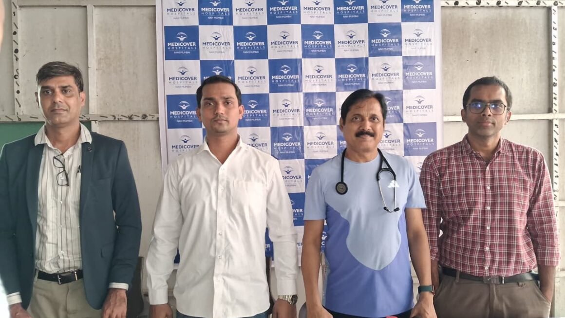 मुलीला उचलल्यानंतर छातीत आली कळ; न्यूमोथोरॅक्सवर यशस्वी कीहोल शस्त्रक्रिया