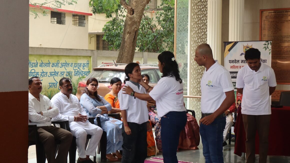 मुलींच्या सुरक्षेसाठी पनवेल मनपाचे पथनाट्य अभियान
