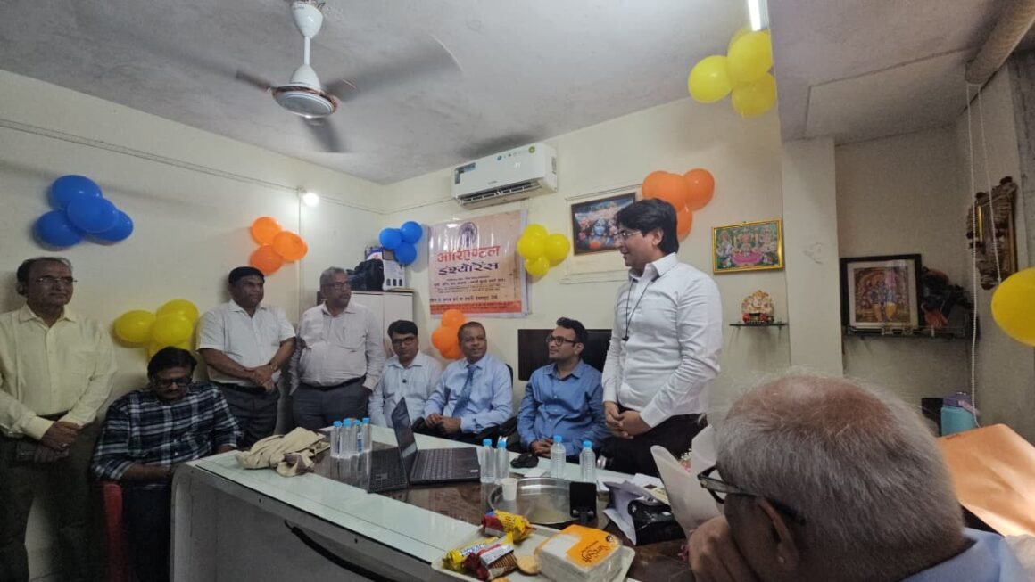 ओरिएंटल इन्शुरन्सच्या डिजिटल एक्सप्रेस कॉर्नरचे पनवेलमध्ये उद्घाटन