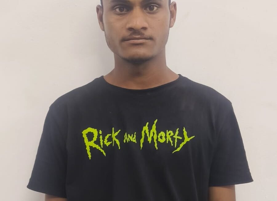 बीएमडब्ल्यू मोटारसायकल चोरीप्रकरणी नाशिकचा तरुण अटकेत चार लाखांची मोटारसायकल जप्त; कळंबोलीतील दुसऱ्या चोरीचाही उलगडा